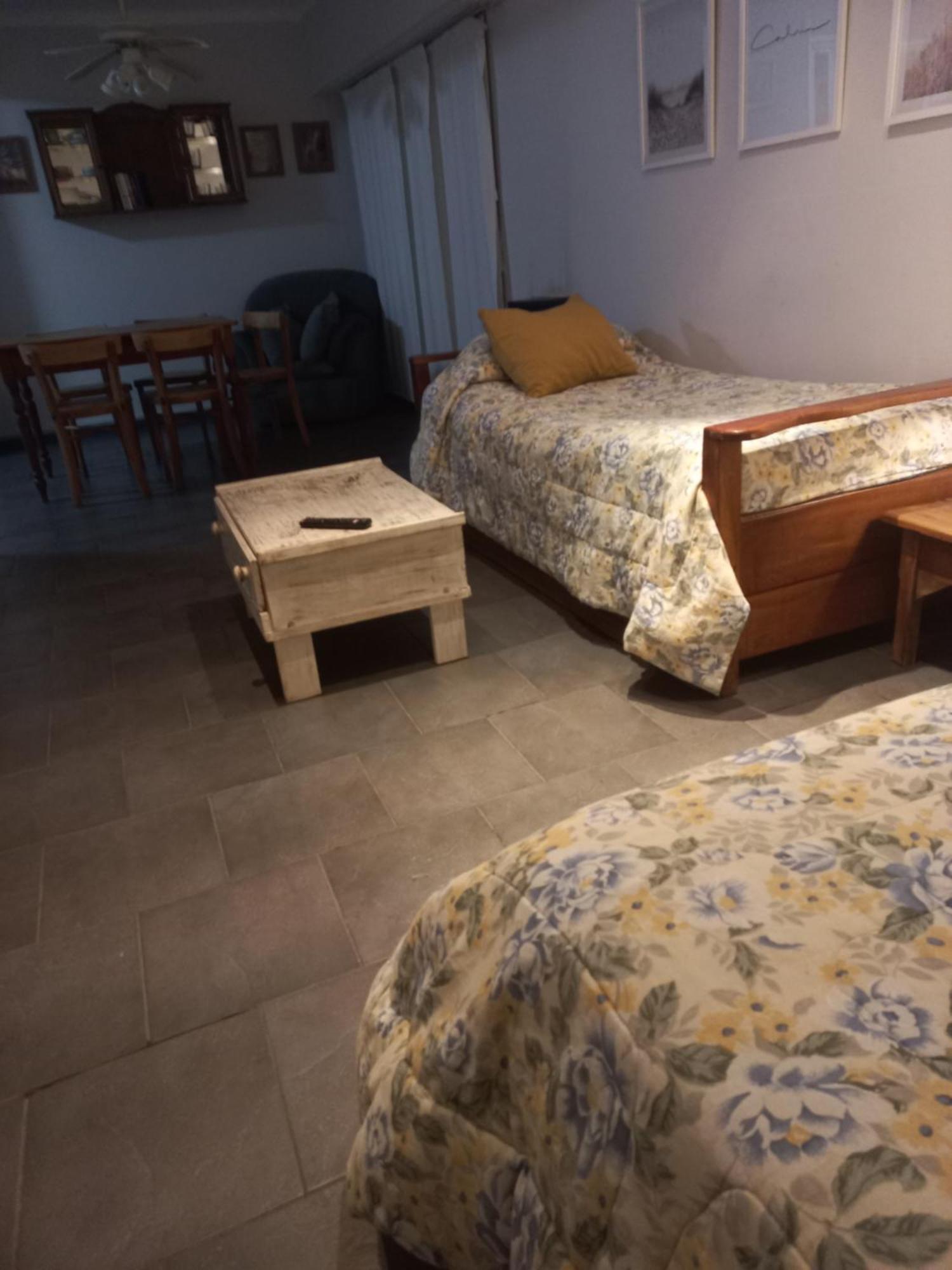 La Biblioteca Daire Olavarría Oda fotoğraf