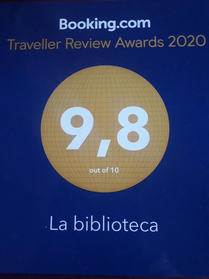 La Biblioteca Daire Olavarría Dış mekan fotoğraf